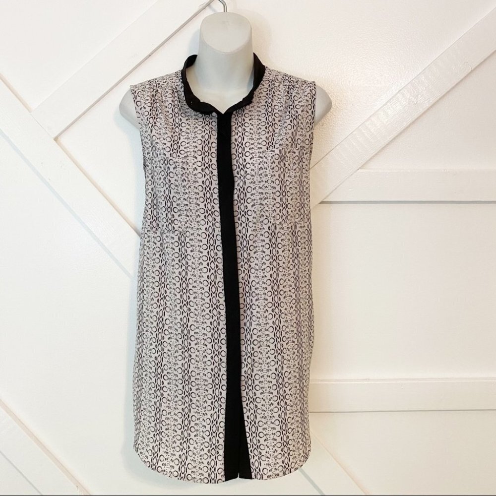 Reed Snakeskin Sleeveless Button Down Blouse Sz M